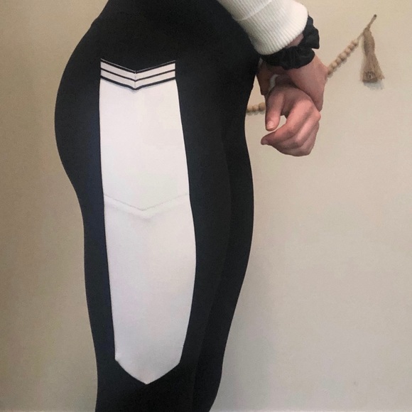 ❌SOLD❌Victoria’s Secret PINK leggings Small - Picture 4 of 7